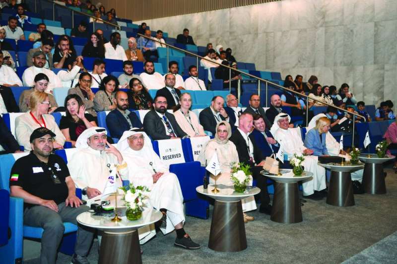 جانب من الحضور 