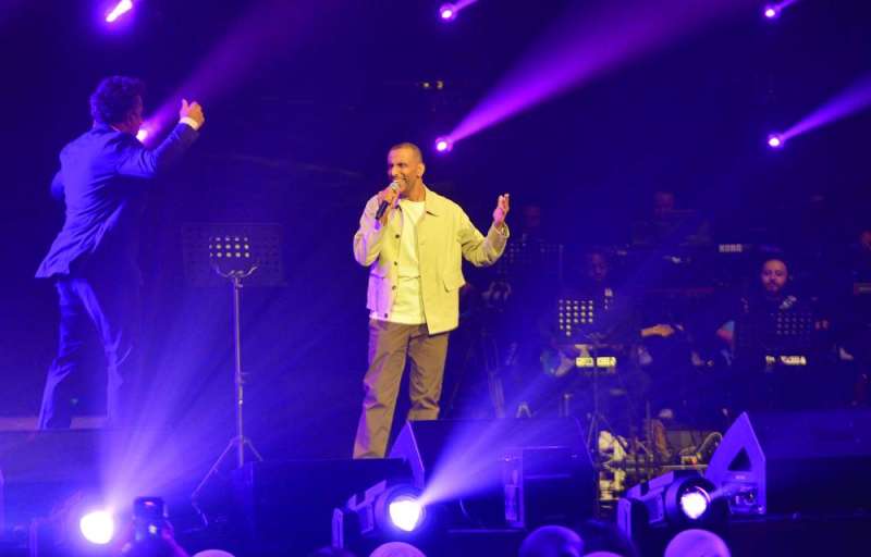 


حمد العماري 