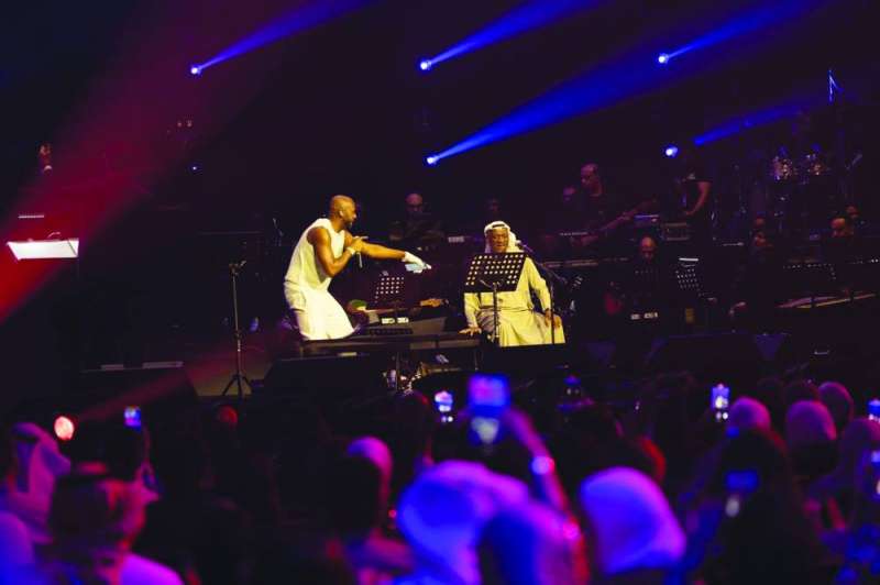 


خالد الملا ودافي	(تصوير سعود سالم ) 