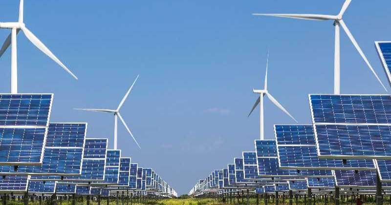 «نفط الكويت» تدرس خيارات التحول في مجال الطاقة المتجددة
