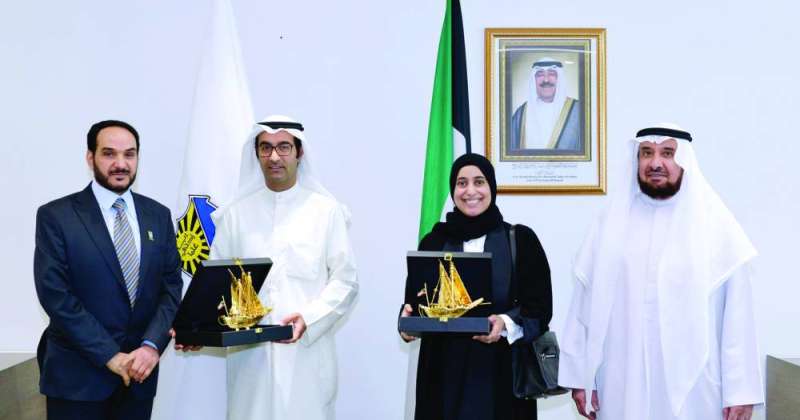 جامعة الكويت تكرم الفائزين في جائزة جابر الأحمد للباحثين الشباب