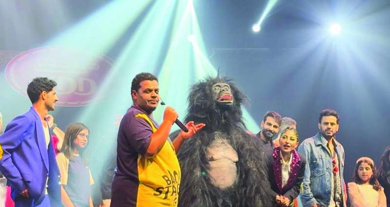 


الحملي وشجون في العرض المسرحي الثلاثي 