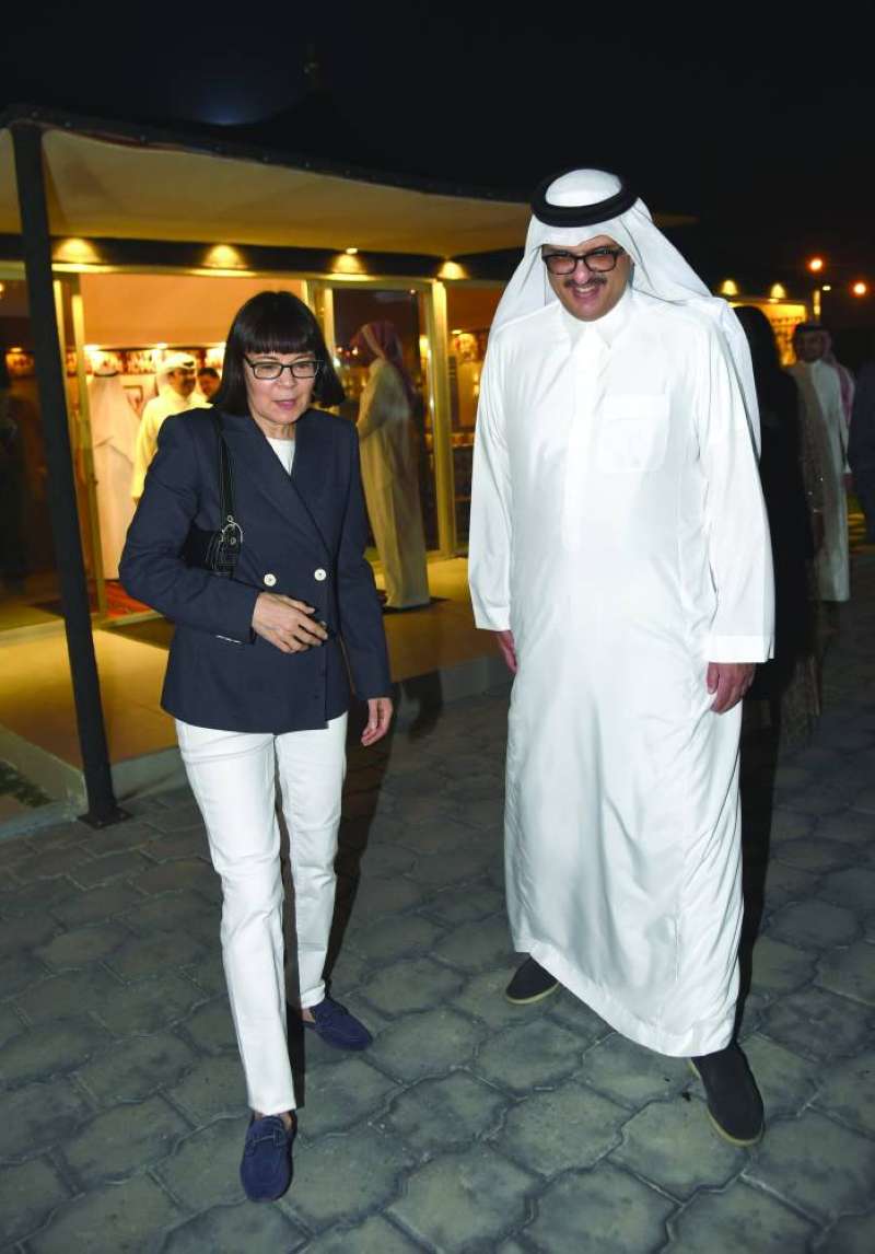 


... ومستقبلاً السفيرة الأميركية 