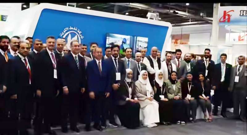 فريق نفط الكويت المشارك