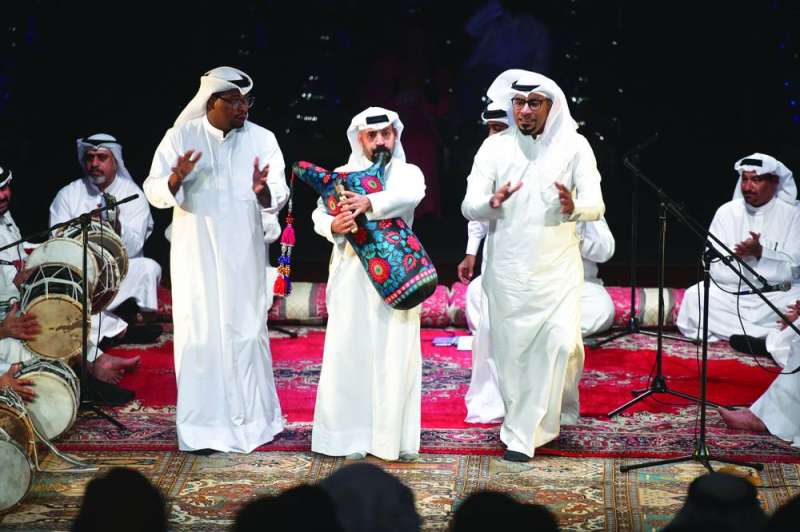 


فاضل كنكوني وفرقته... أشاعوا الفرح في «اليرموك الثقافي» 