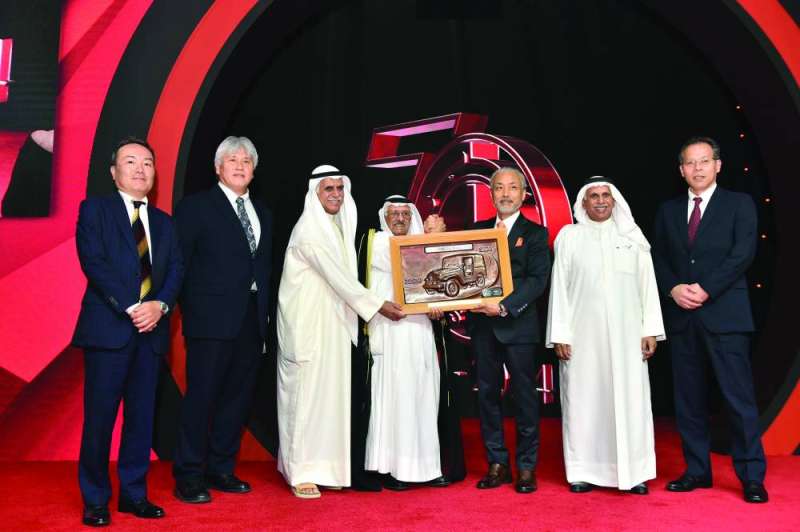 


فيصل بدر الساير يتسلم درعاً تكريمياً من «تويوتا موتور كوربوريشن» 