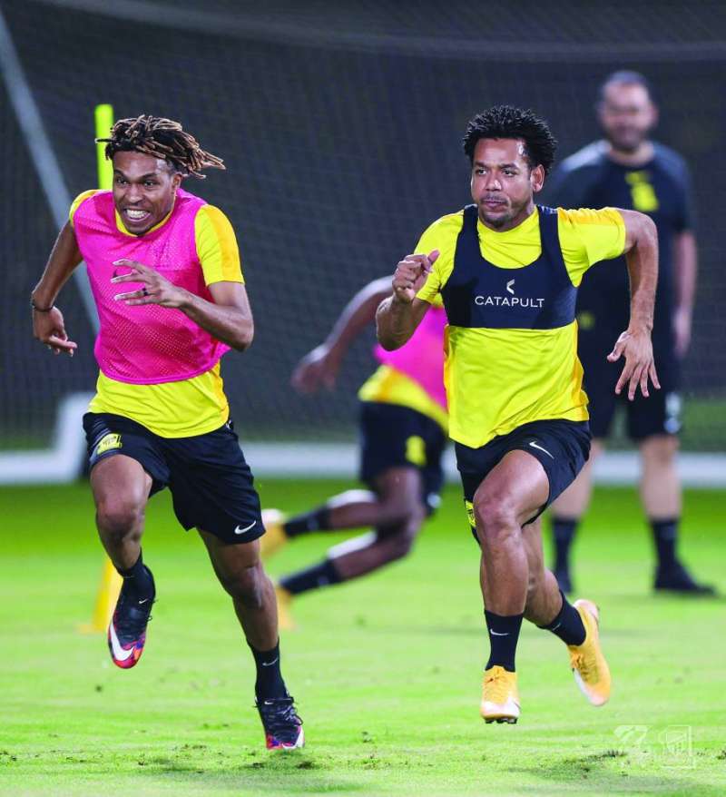 من مران الاتحاد امس