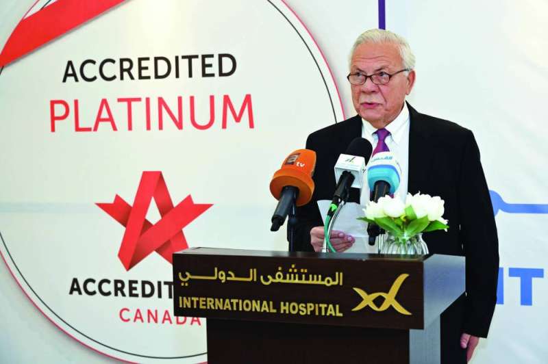 الدكتور يوسف أبوظهر متحدثاً 