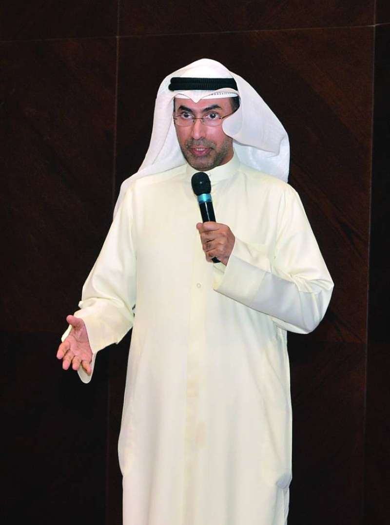 


ناصر محيسن متحدثاً 