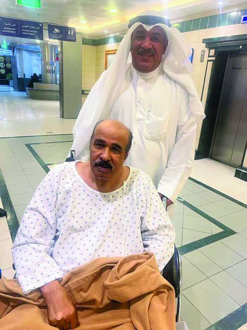 قبل مغادرته للعلاج