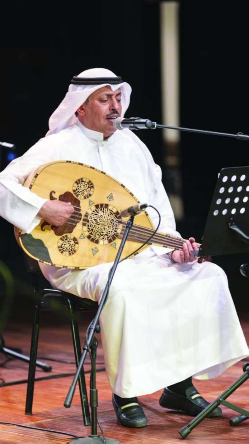 


ناصر الرغيب 