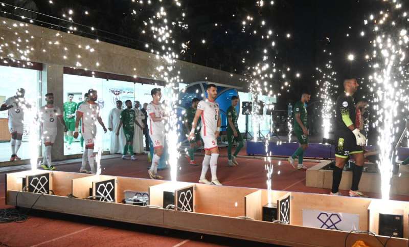 ممر شرفي لفريق الكويت المتوّج بالبطولة