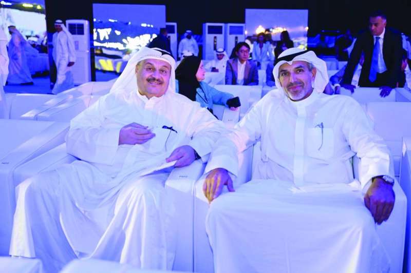 


رئيس التحرير وليد الجاسم والزميل زياد العليان ممثلاً «كويت تايمز» 