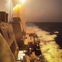 مدمرة أميركية تتصدى لهجوم حوثي في البحر الأحمر (أرشيفية)
 