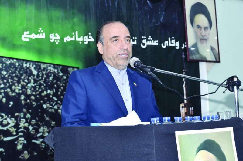 


السفير الإيراني مُتحدّثاً في الاحتفال 