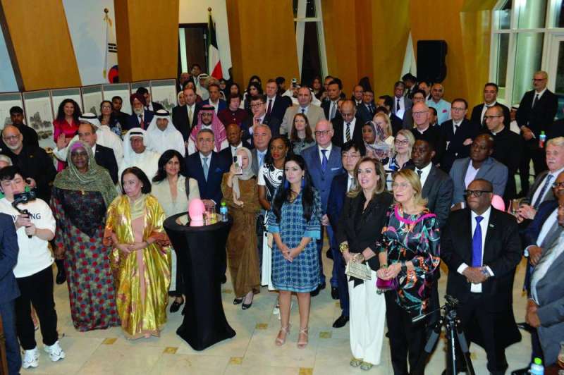 حضور ديبلوماسي