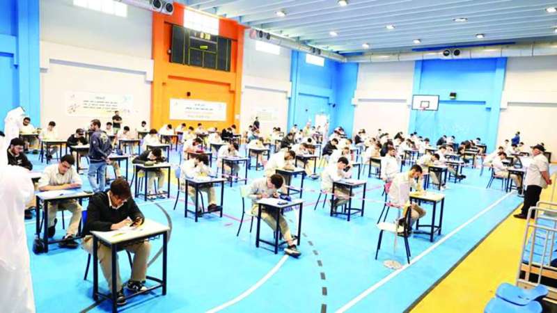 


جانب من اختبارات الصف الثاني عشر أمس 