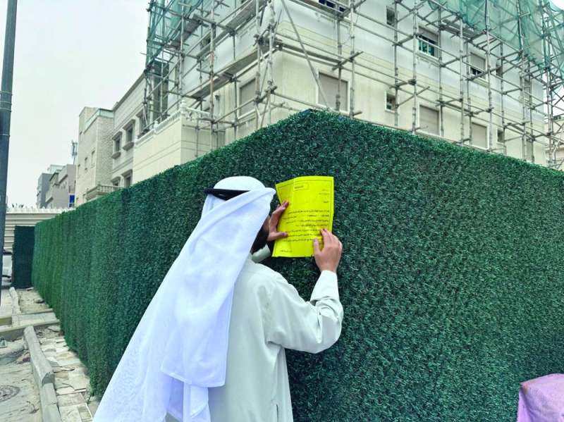 


تحرير إنذار لأحد المساكن المخالفة 