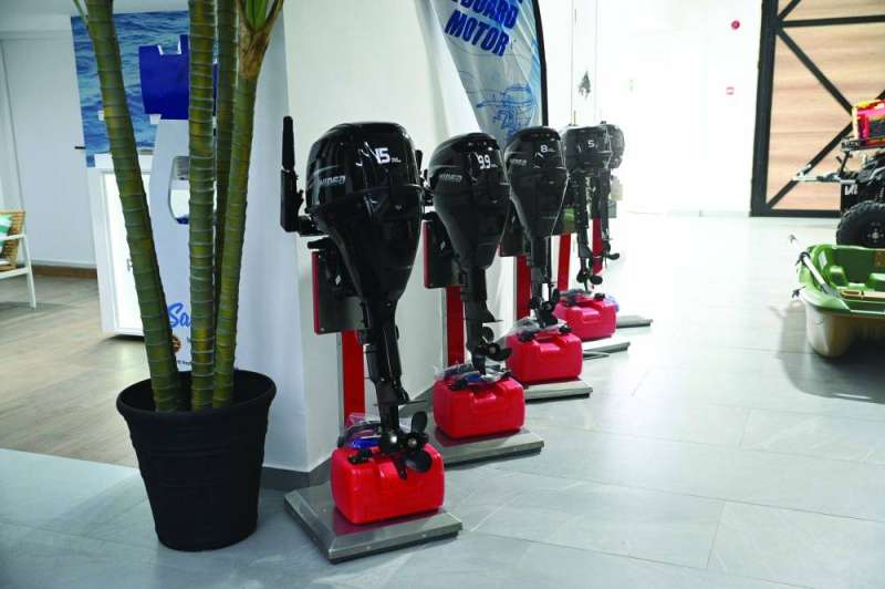 


المحركات الخاصة بالقوارب 