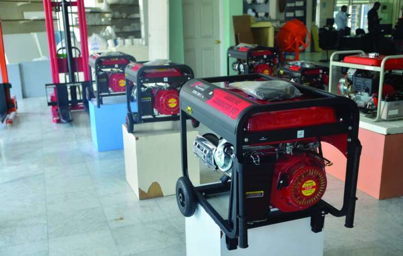 إقبال من المواطنين على شراء المولدات لمواجهة القطع المبرمج