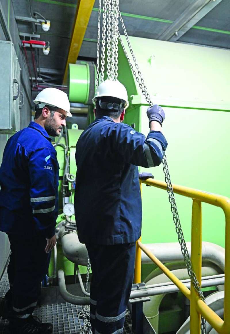 


جانب من أعمال صيانة الوحدات 