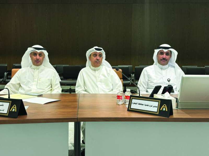 


قيادات البلدية خلال الورشة 