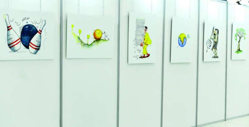 


من اللوحات المعروضة 