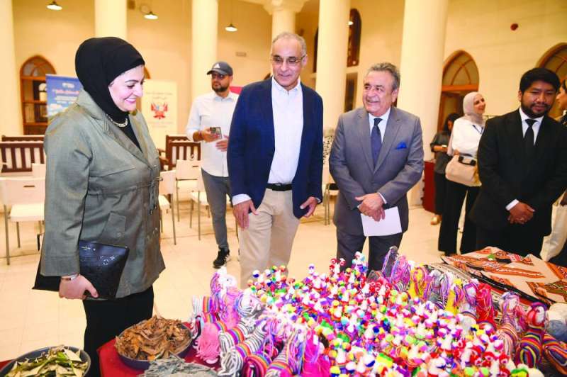 


جولة على المعروضات 