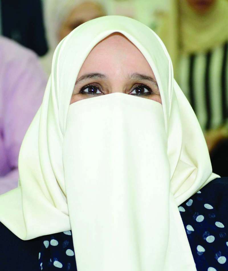 عبير البحوه