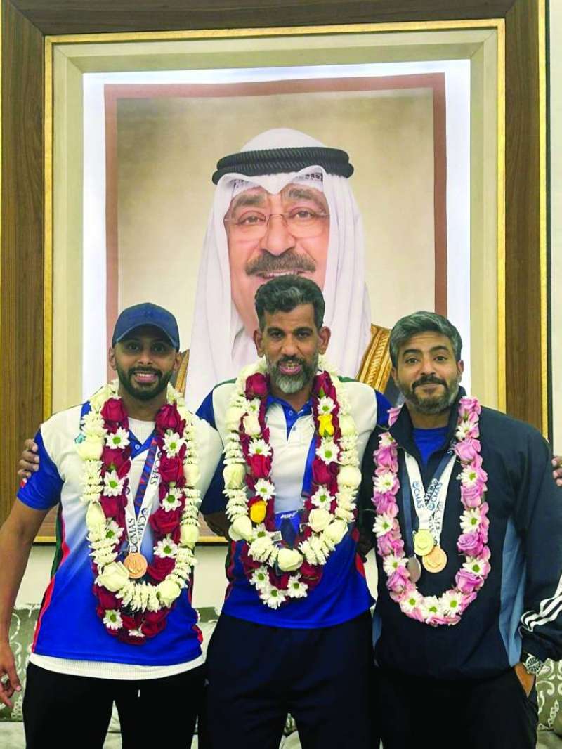 الفيلكاوي متوسطاً المنصور والعجمي