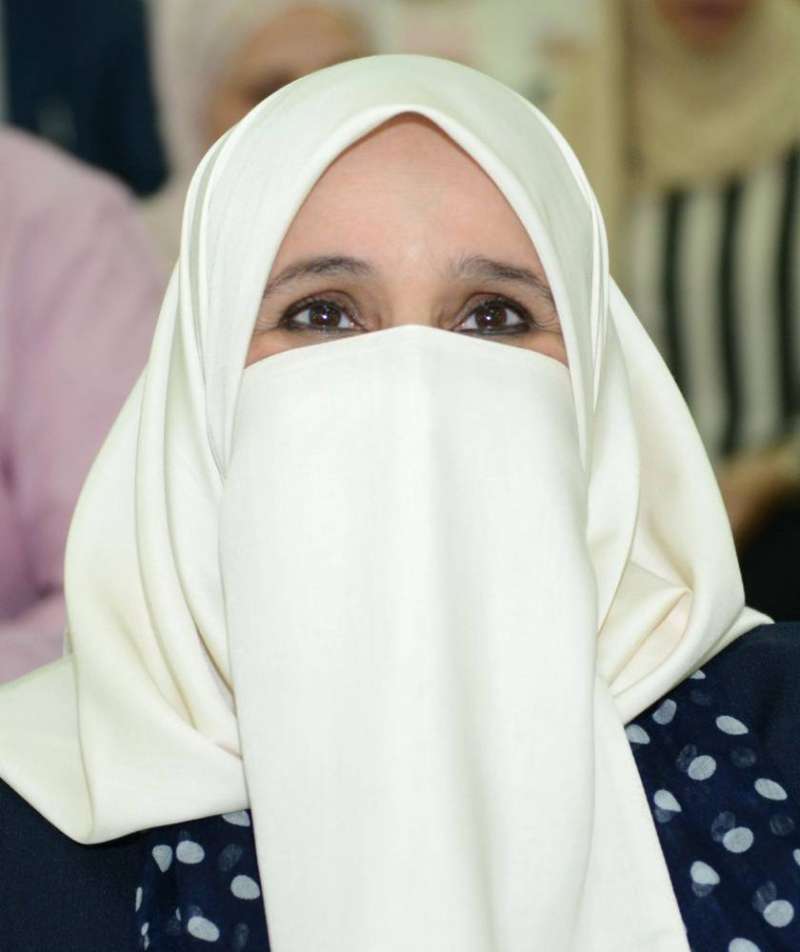 عبير البحوه