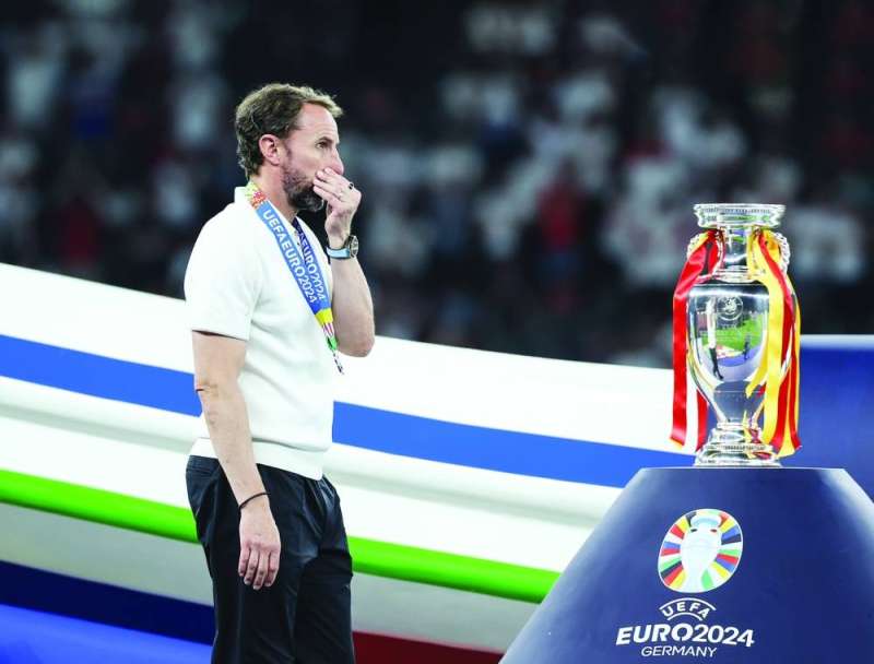 غاريث ساوثغيت يمر أمام كأس أوروبا