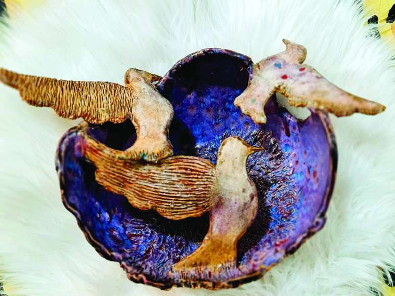 


عمل للنحاتة دلال الملك 