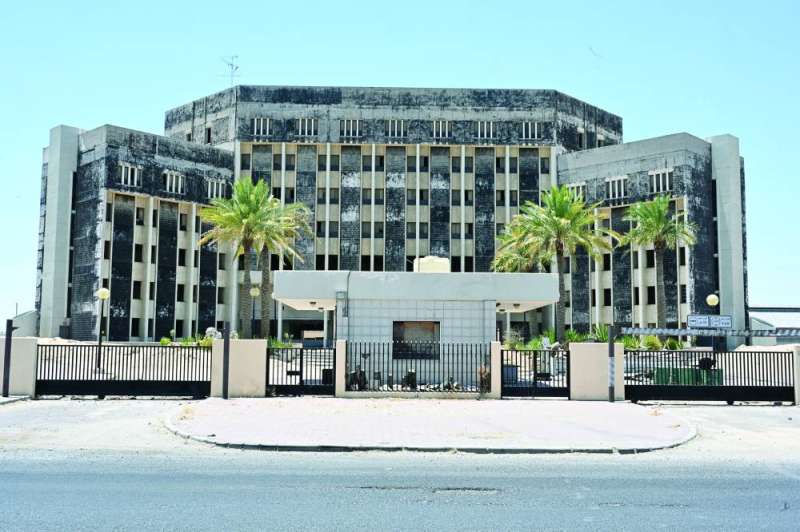 


مبنى الجمارك القديم في الشويخ 