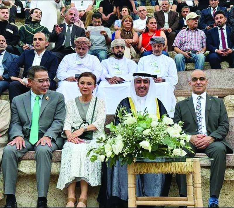 


محمد الجسار وحمد المري في افتتاح «جرش» 