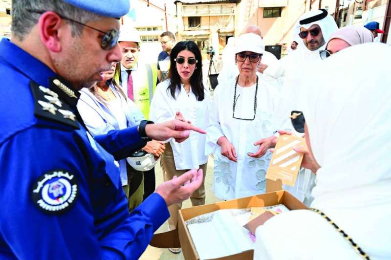 «الأشغال» تسلّم «الإطفاء» عيّنة الألمنيوم 