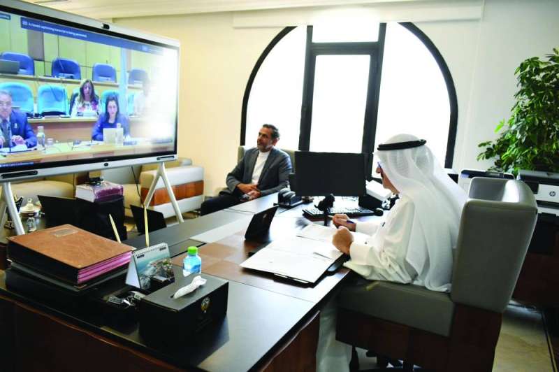 


العوضي مشاركاً في الإحاطة الوزارية 