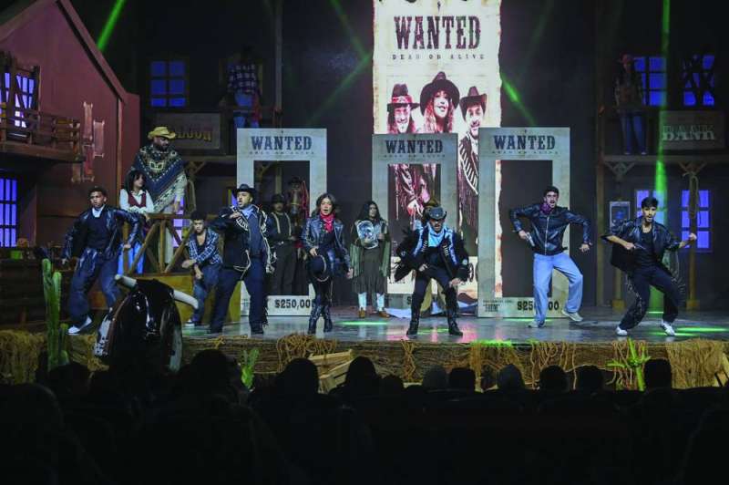 


من العرض المسرحي 