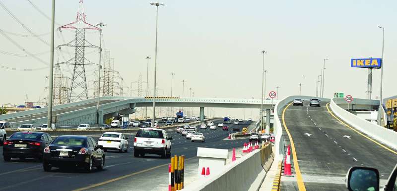 جسر الأفنيوز بعد افتتاحه
(تصوير نايف العقلة)