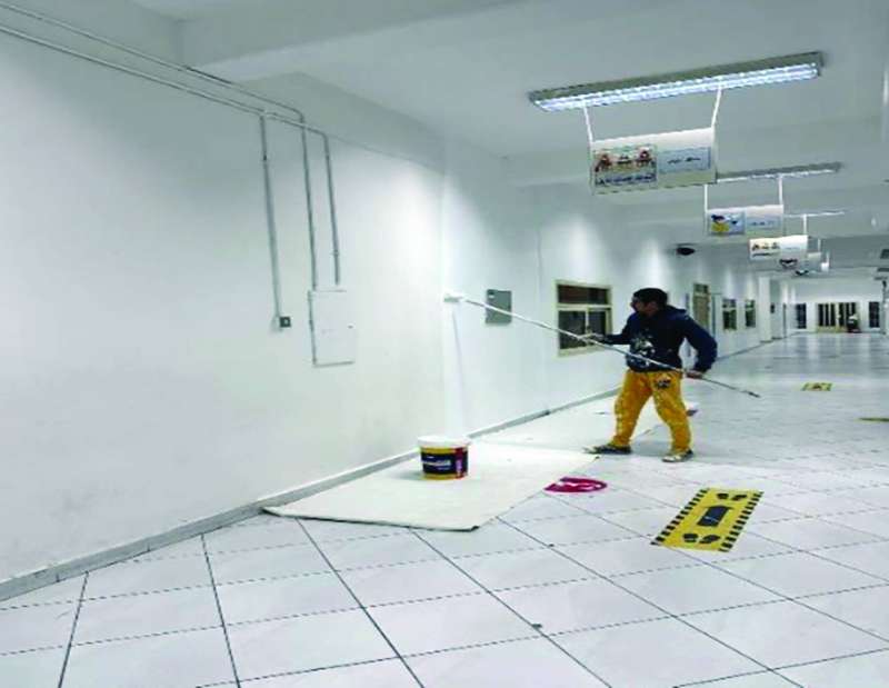 


طلاء الجدران الداخلية 