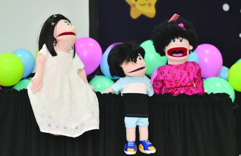 من عرض «العرائس»