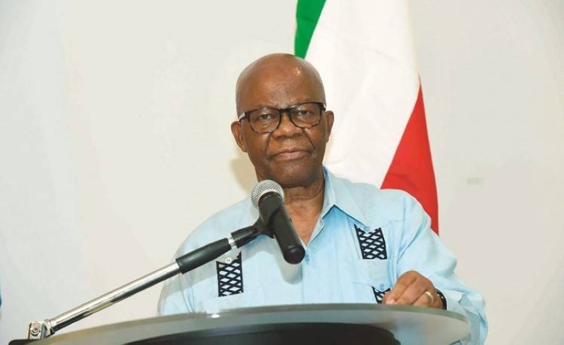 سفير جنوب أفريقيا مانيليسي جينجي