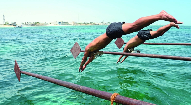 


إلى الأعماق 