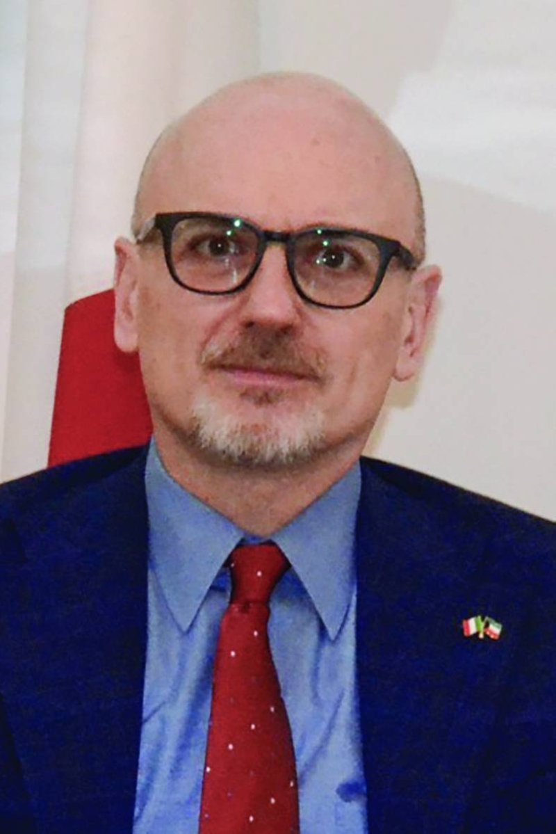 سفير إيطاليا