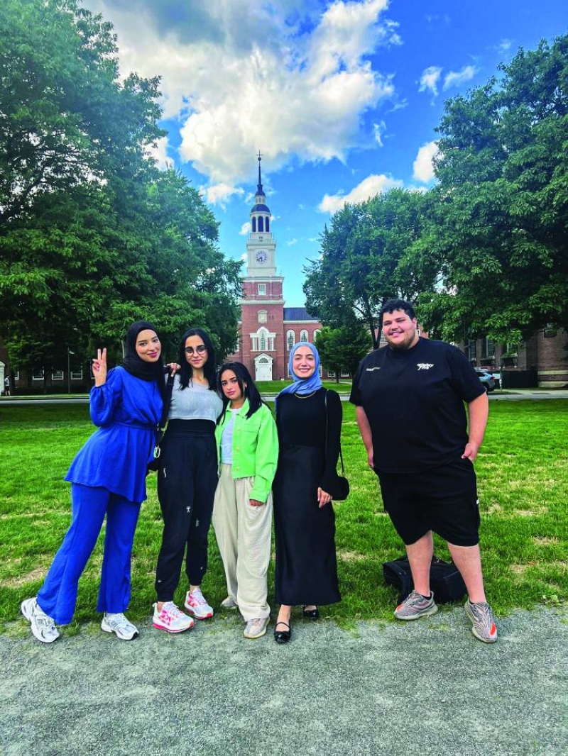 الطلبة المبتعثون إلى جامعة دارتموث