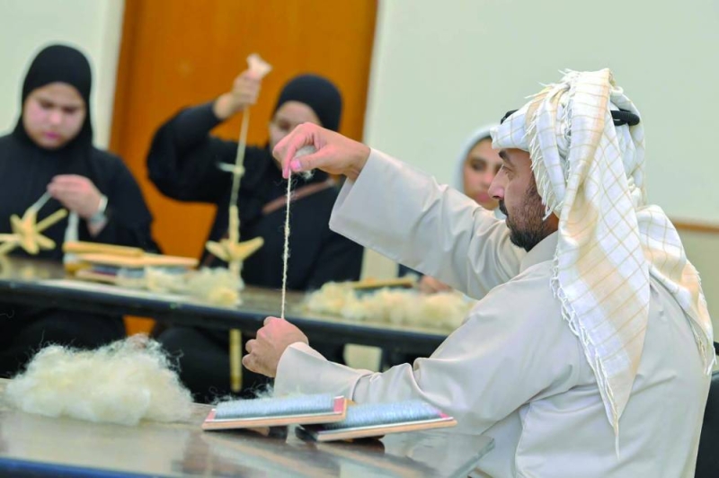 


الكندري خلال الورشة 