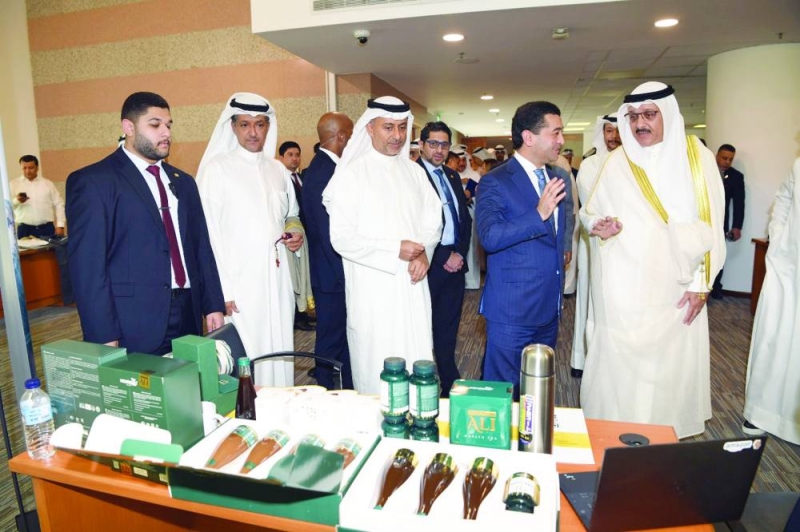 ...وجانب آخر من الجولة في المعرض