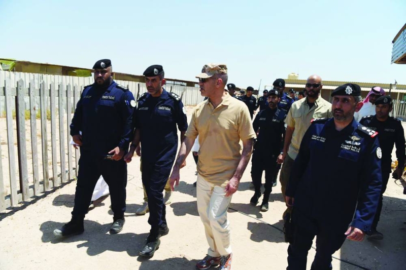 


جانب من الجولة 