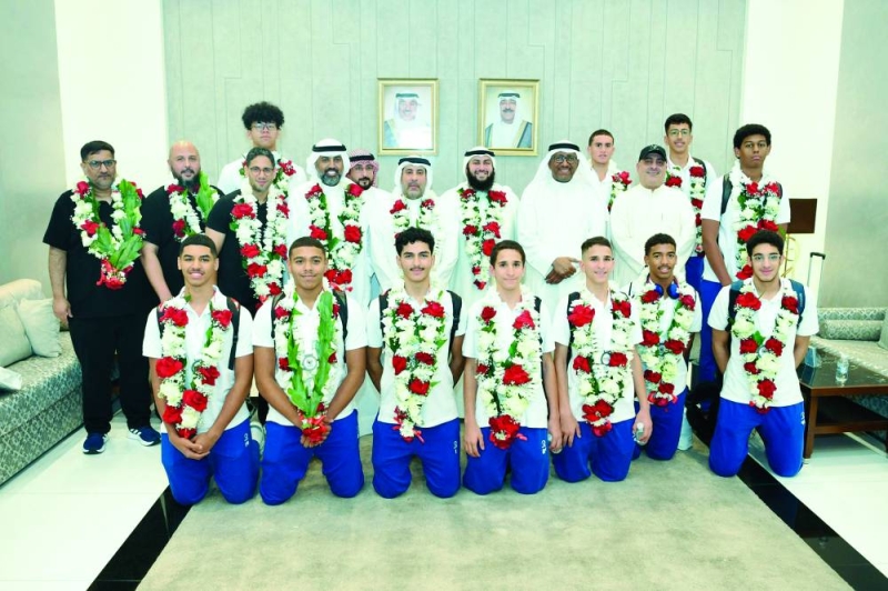 


وفد منتخب الناشئين عقب عودته للبلاد 