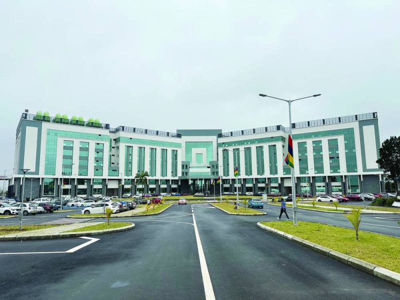 


لقطة للمستشفى من الخارج 